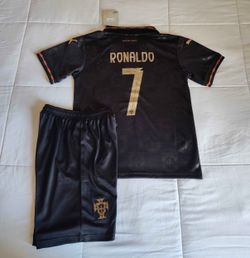Soccer Portugal 🇵🇹 and away kids sizes  from 4 years old to 12 years old Ronaldo Portugal home world cup 2026 kids and adults Jerseys jersey Ronaldo