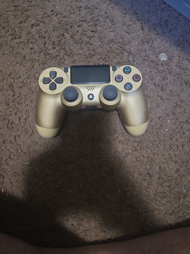 Gold Ps4 Controller