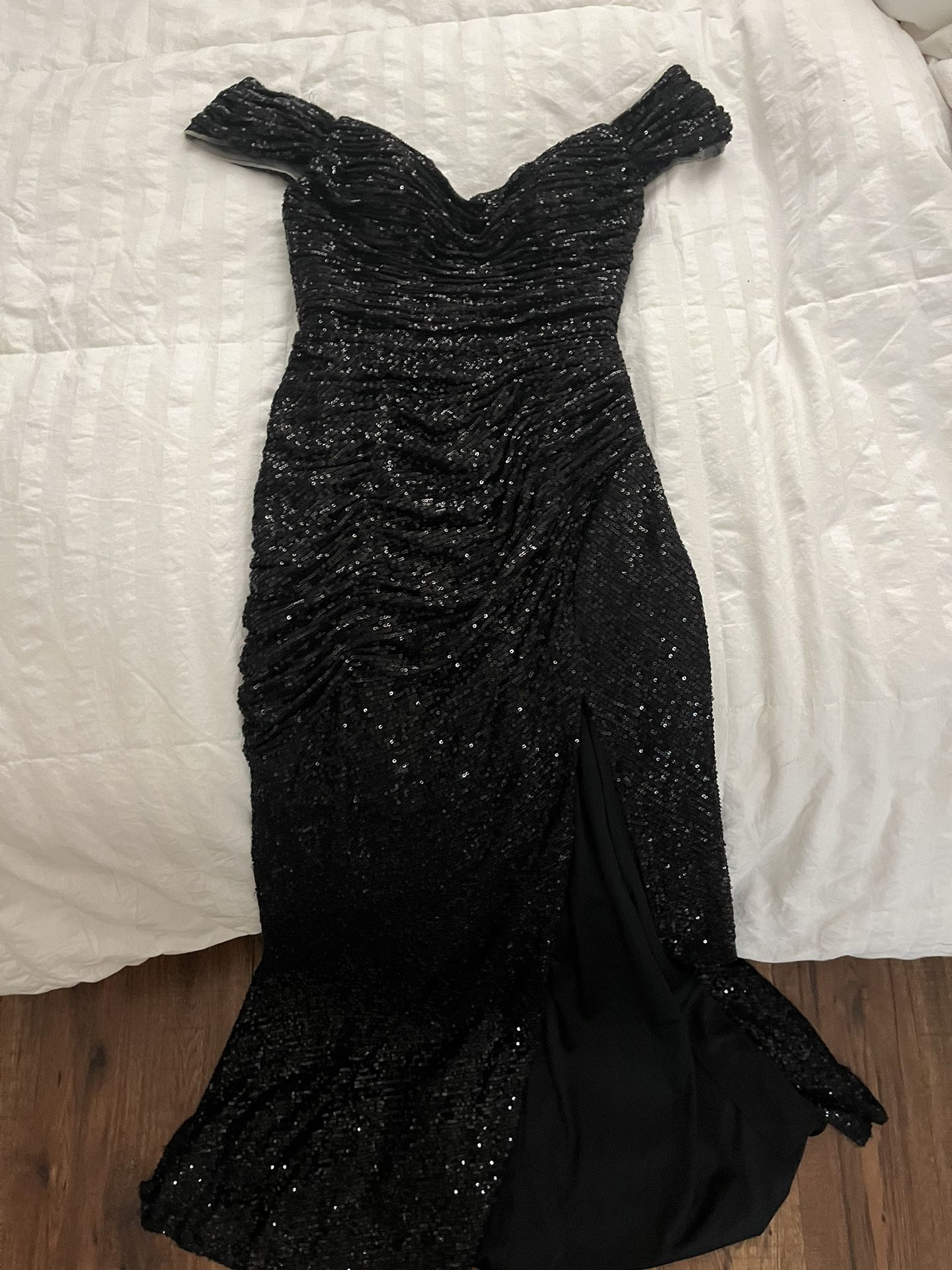 Beautiful Elegant Black Prom Dress 