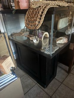 Reptile tank
