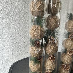 Christmas Tree Decor 