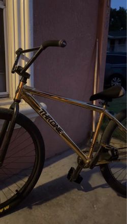29er Gold throne