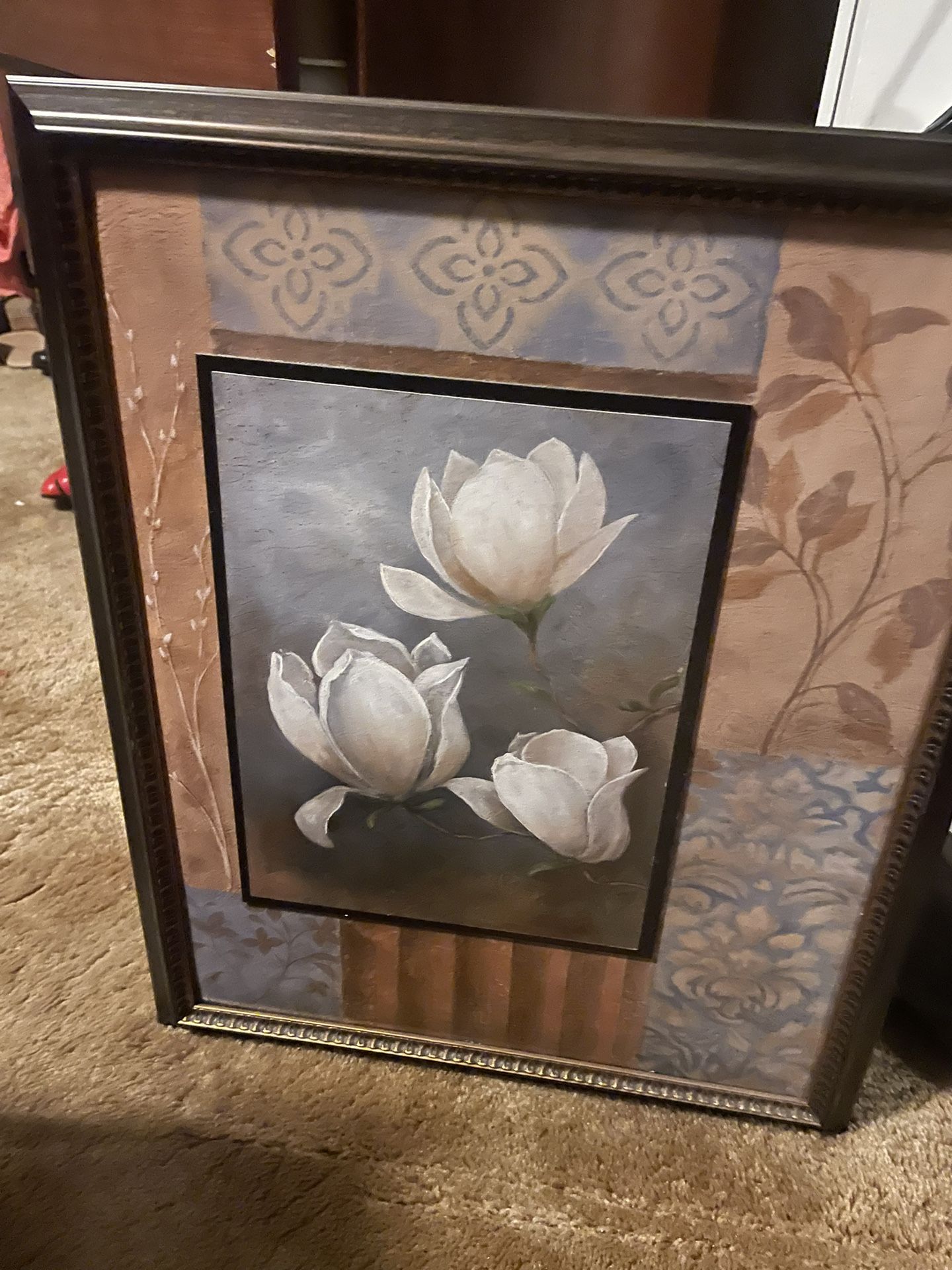 Large Picture, lots of home decor listed