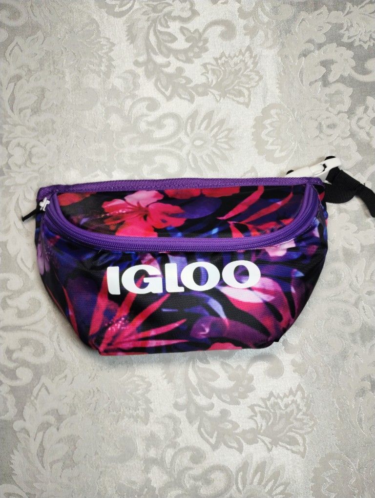 Igloo Floral Strap Bag โ Brand New