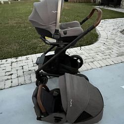 Nuna Mix Set $600 OBO (WPB Area 33411)