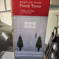 Great ELEGANT PORCH  XMASS TREE