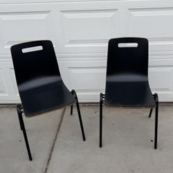 19 Chairs For Sale $15ea