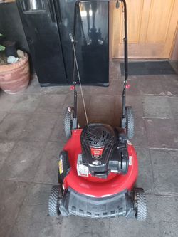 Troy bilt lawn mower 550ex 140cc
