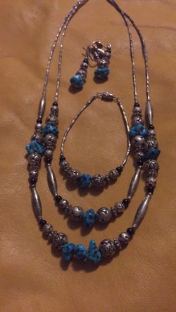 Silver plated turquoise necklace bracelet earrings set