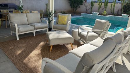 Outdoor patio set