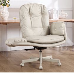 New Comfy and Modern Office Chair!