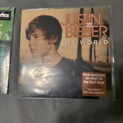Justin Bieber My Wold And Justice Vinyls