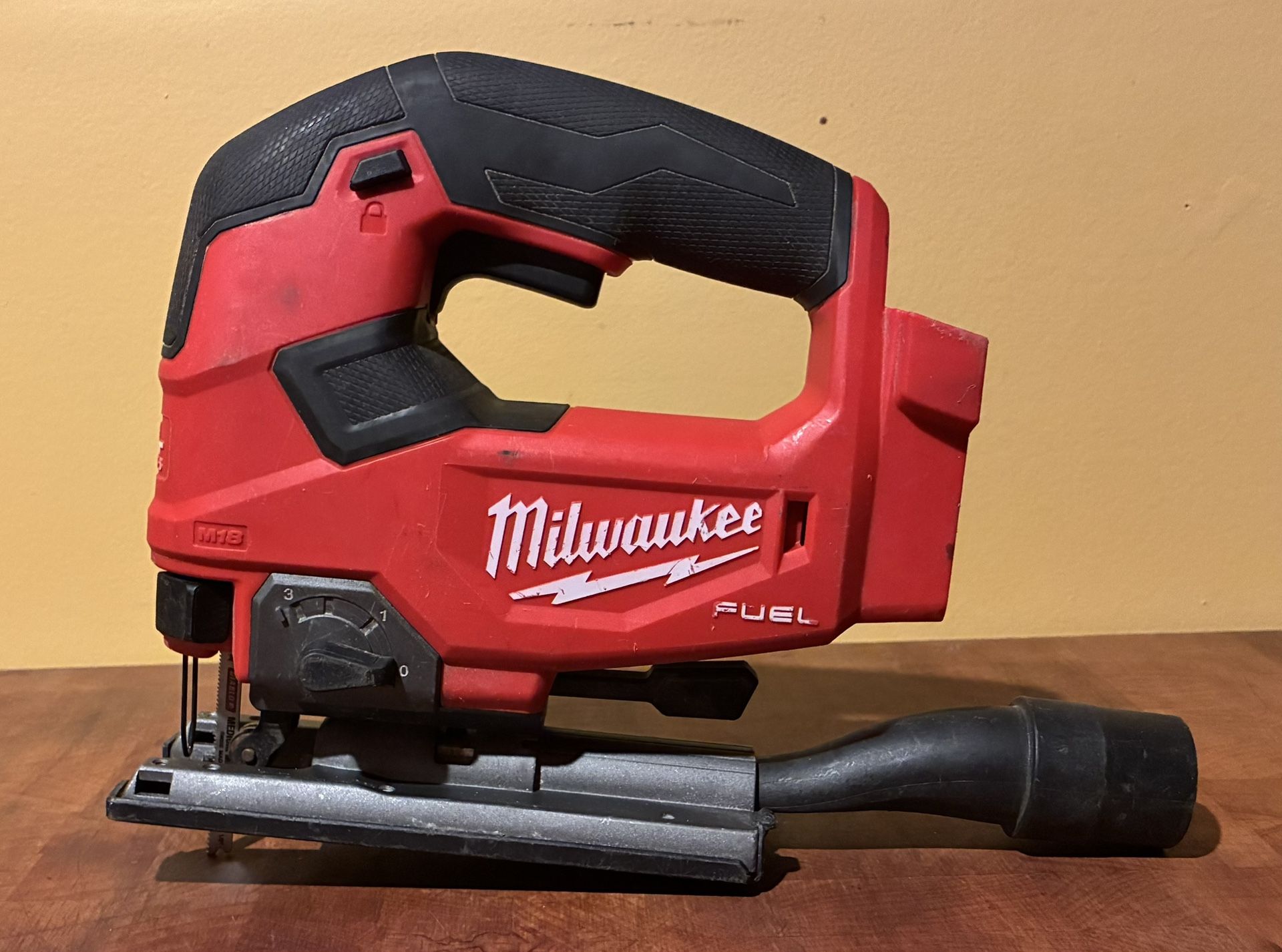 Milwaukee M18 FUEL D-Handle Jig Saw (Model 2737-20)