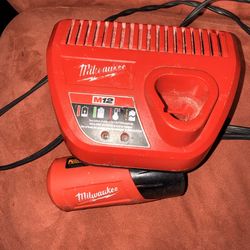 MILWAUKEE Battery and Charger Kit: M12™ 1 Ah, Battery Included, Charger Included, 12V DC