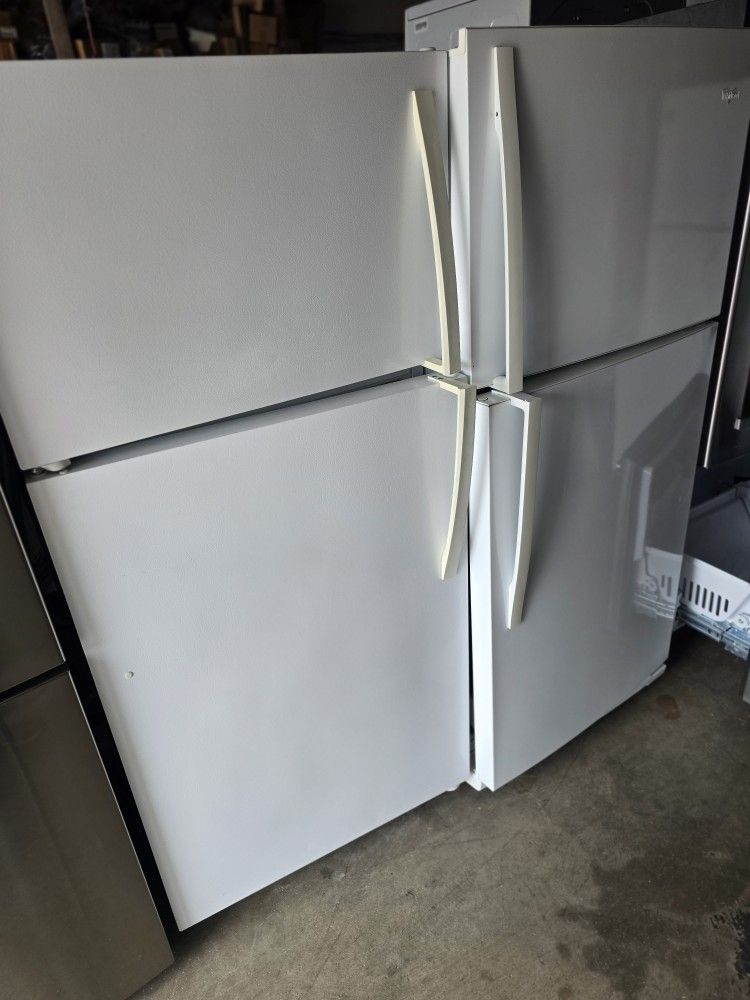 Apartment Refrigerator $299 EACH FIRM