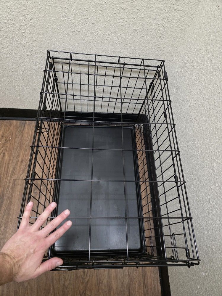 Medium Kennel