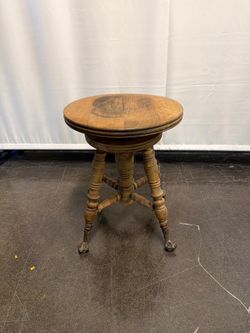 Antique Victorian Style Swivel Piano Stool with Claw Feet
