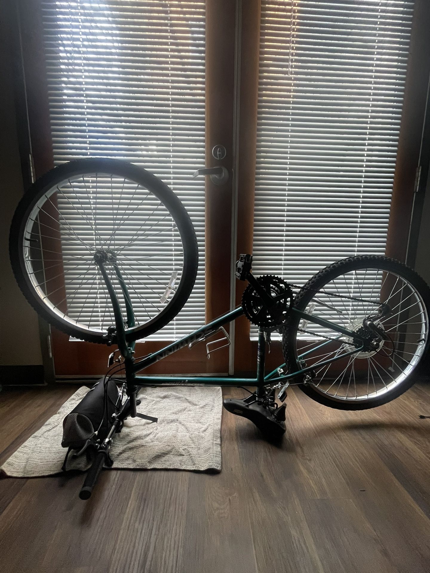 vintage schwinn mountain bike