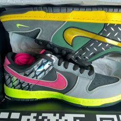 Nike What The Duck Dunks 