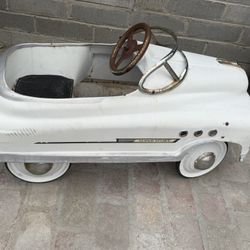 Vintage Murray Comet Super Sport pedal car