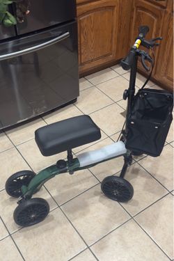 Knee scooter