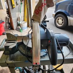 Bosch 10 Inch Sliding Compound Mitre Saw