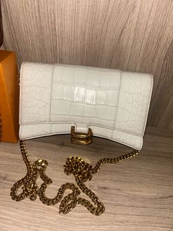 Bolso B