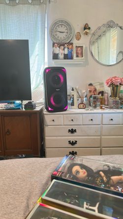 Large Radio