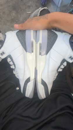  Jordan 3s