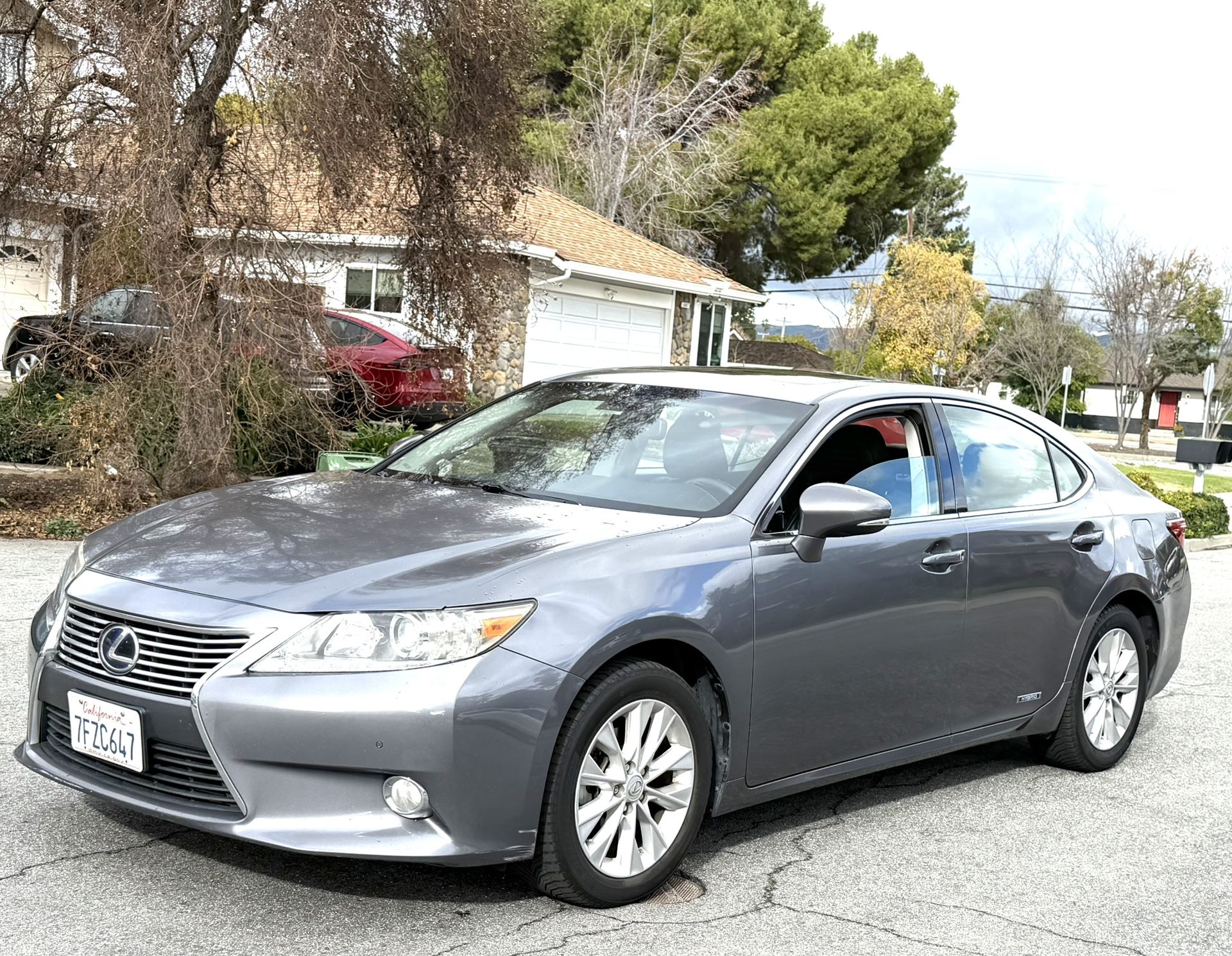 2014 Lexus ES 300h