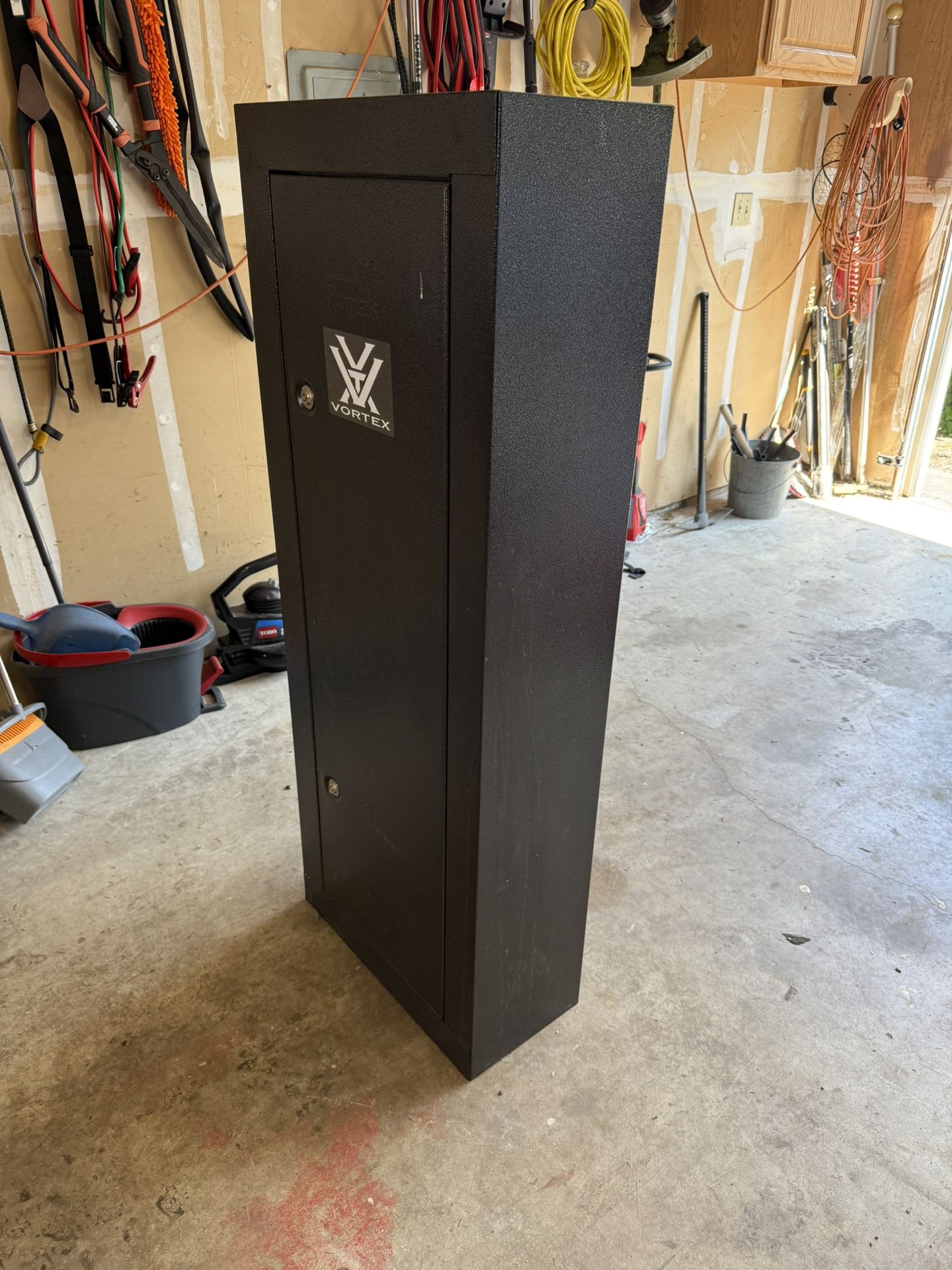 Homak Locker Safe