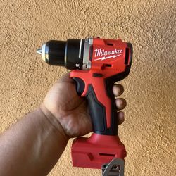 Milwaukee M18 Brushless Drill Driver Tool Only