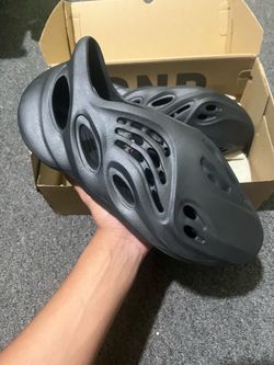 Adidas Yeezy foamrunner