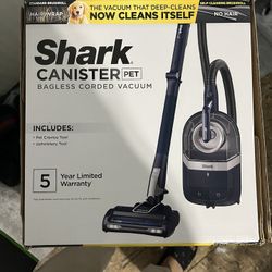Brand New, Shark Vacuum 