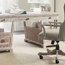 Great condition high quality complete office furniture set (4 pcs) read description