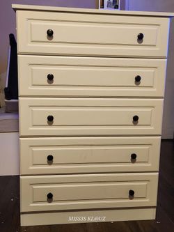 White 5 Drawer Dresser, Modern 44'' Tall Dresser,