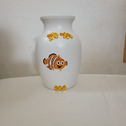 Nemo Flower Vase