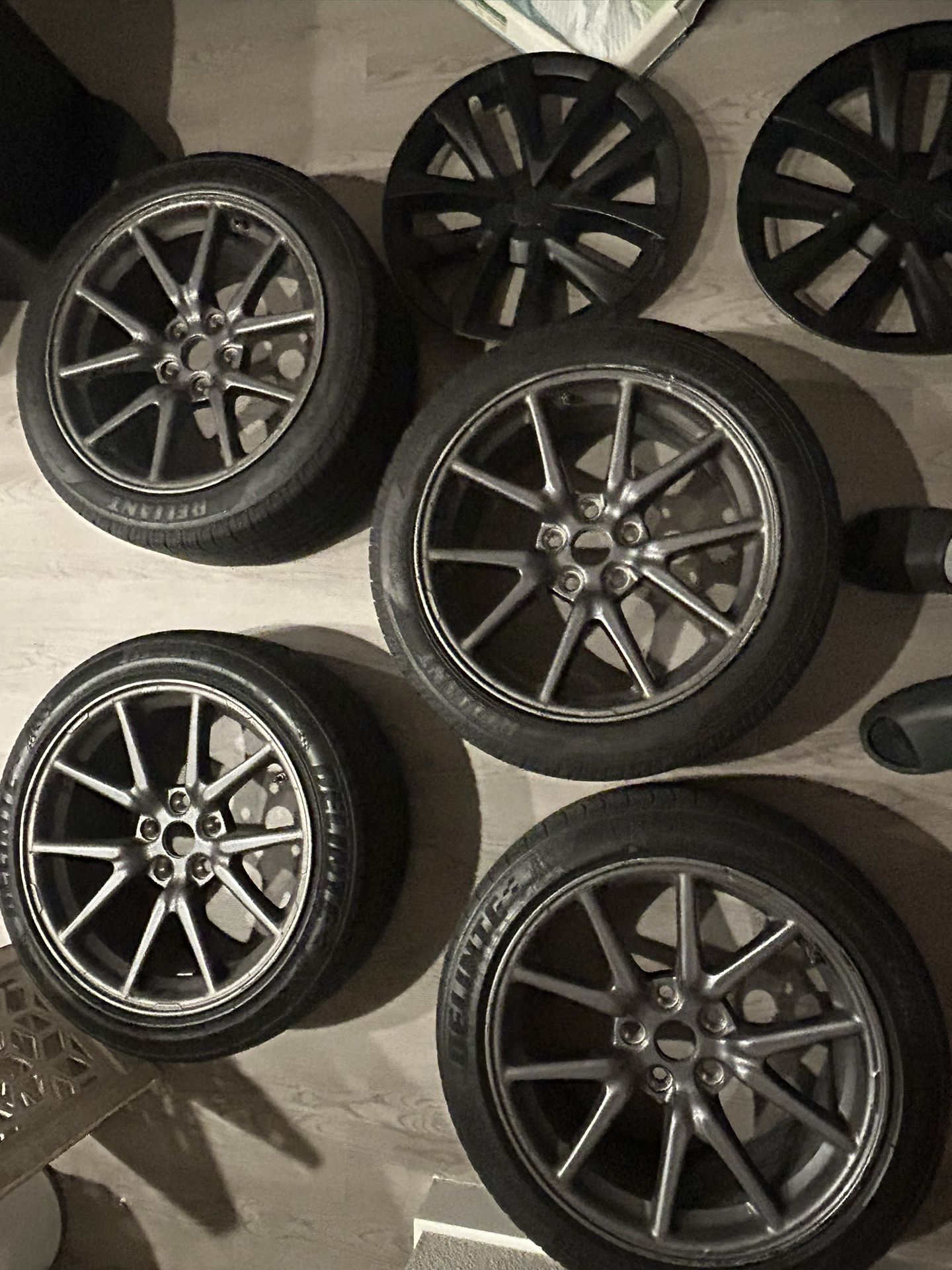 18” Wheel Set Tesla Model 3