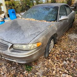 2-2003 Buick Regals