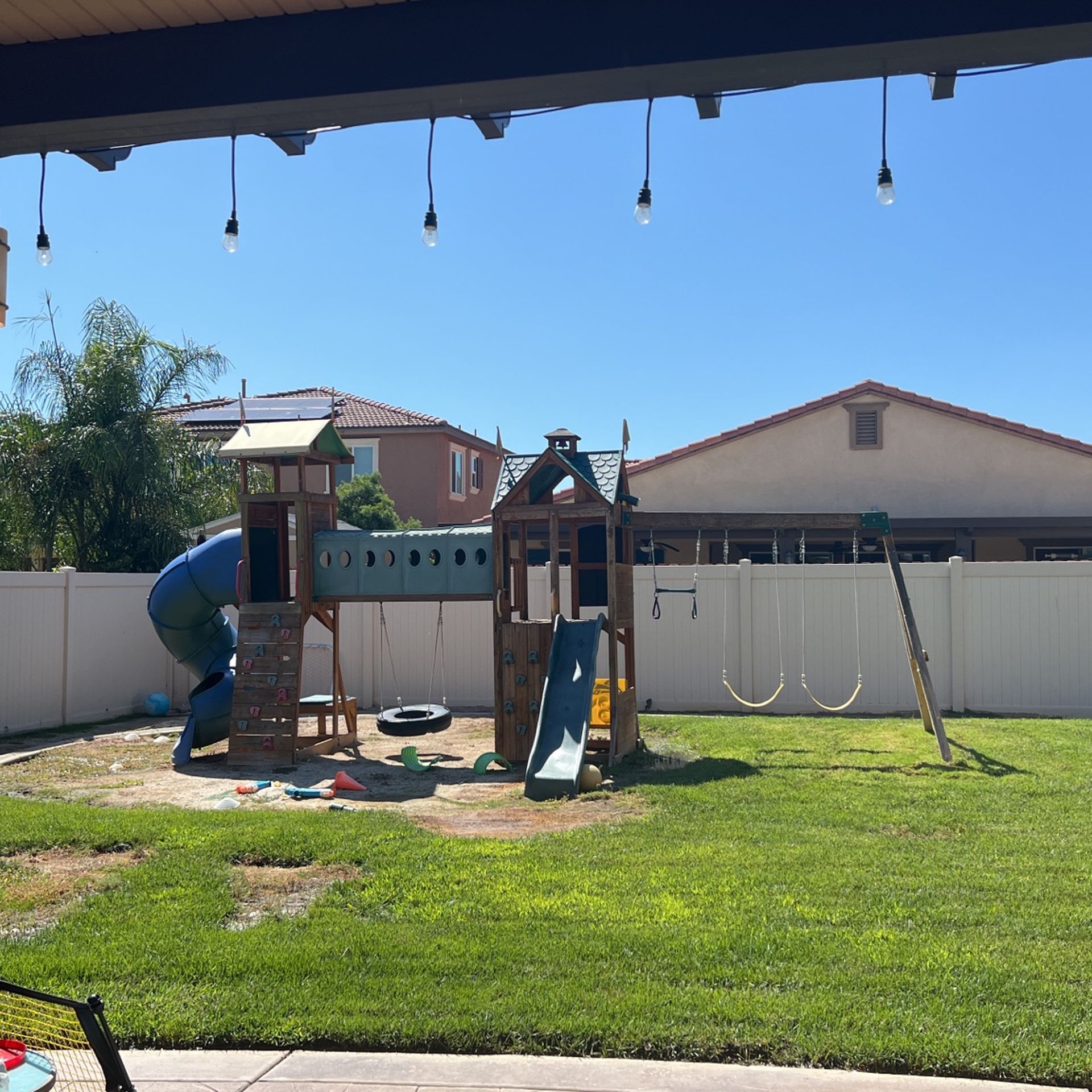KidKraft Mockingbird View Wooden Swing Set/Playset