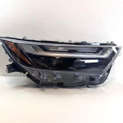 2022 - 2025 TOYOTA RAV4 RH PASSENGER SIDE HEADLIGHT OEM