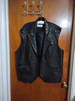 Black Studded Leather Vest. Men's Size XL