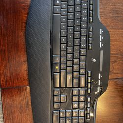 Logitech Keyboard 