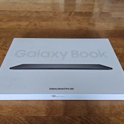 Samsung Galaxy Book3 Pro 360 OLED 16" Intel i7, Windows 11 Home, 16GB RAM, 1TB SSD 2-in-1 laptop