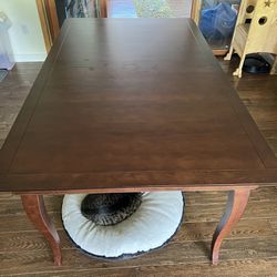 Table (6 x. 3.5) w/ addtl 18” extension & 6 chairs $300 obo