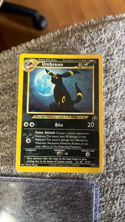 Pokemon vintage card Umbreon 13/75