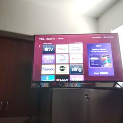 Smart TV Roku TLC 43"