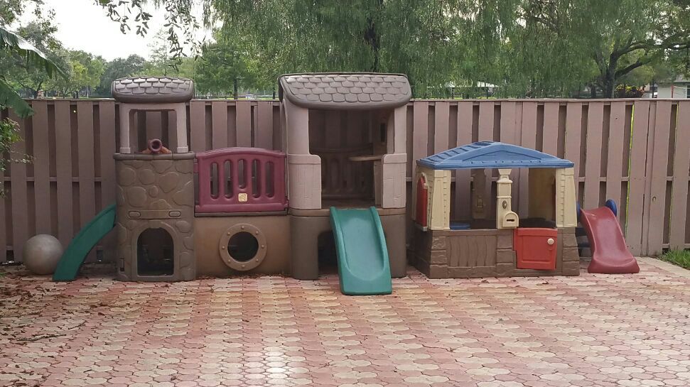 Step2 Clubhouse Climber Playground Set for Sale in Sunrise, FL OfferUp