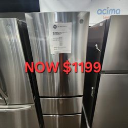 GE 11.9 CU. FT. BOTTOM FREEZER REFRIGERATOR 
