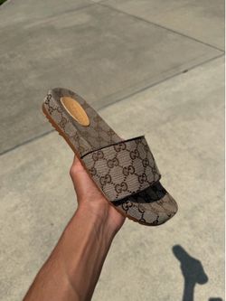 Gucci GG Slides